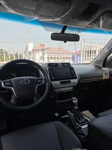 Toyota Landcruiser Prado