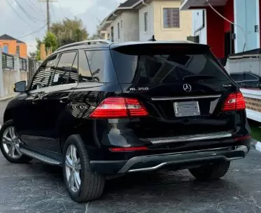 Mercedes-Benz ML 350