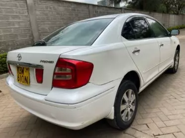 Toyota Premio