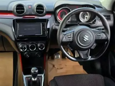 SUZUKI swift