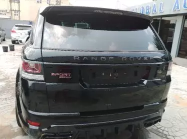 RANGE ROVER HSE LR4