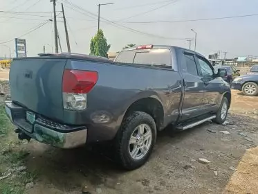 Toyota Tundra