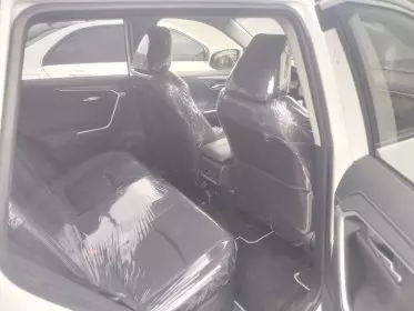 Toyota Rav 4 8AT 2.5l (Adventure Grade)