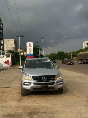 Mercedes-Benz ML 350