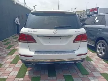 Mercedes-Benz GLE 350