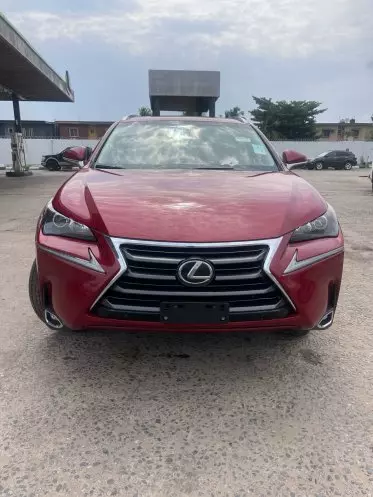 Lexus NX 200T