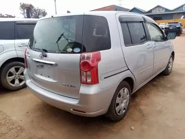 Toyota Raum