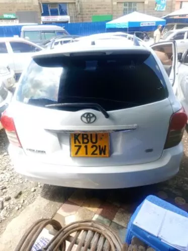 Toyota Fielder 