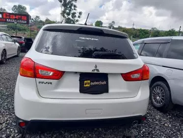 Mitsubishi RVR