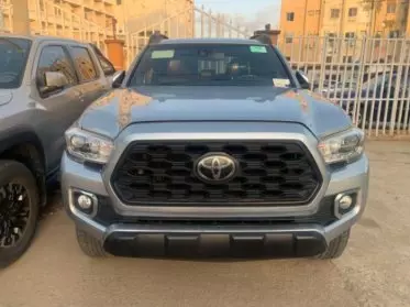 Toyota Tacoma