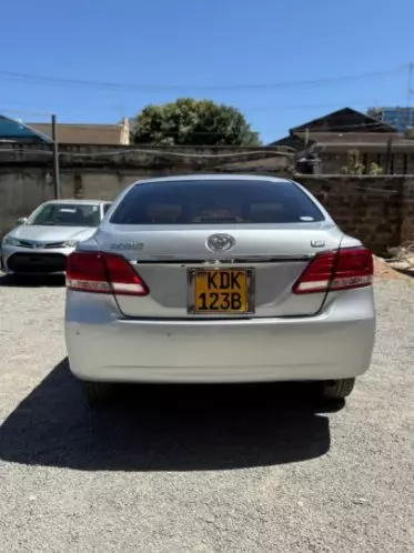 Toyota Premio