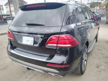 Mercedes-Benz GLE 350