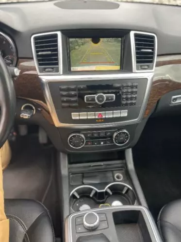 Mercedes-Benz ML 350