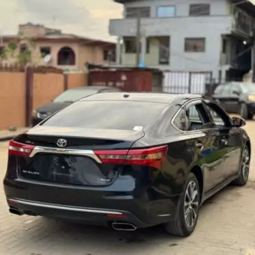 Toyota Avalon