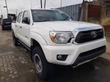 Toyota Tacoma