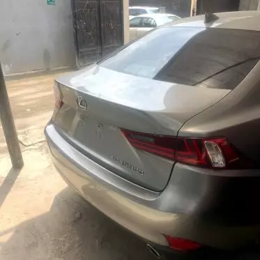Lexus IS 300