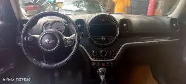 MINI Cooper Clubman