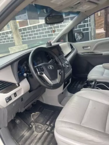 Toyota Sienna