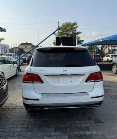 Mercedes-Benz GLE 350