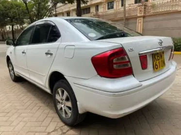 Toyota Premio
