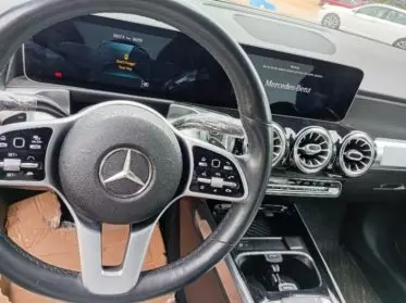 Mercedes-Benz GLB 250