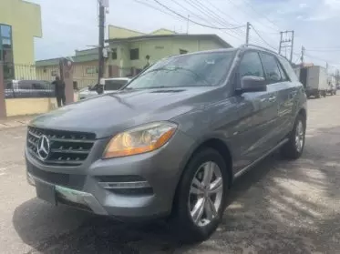 Mercedes-Benz ML 350