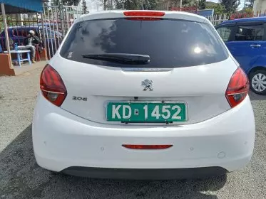 Peugeot 208