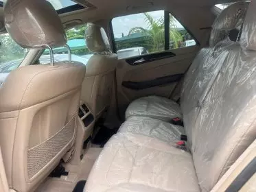 Mercedes-Benz ML 350