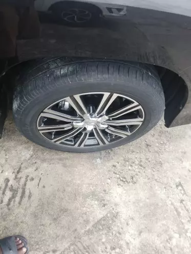 Lexus LX 570