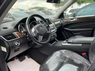 Mercedes-Benz ML 350