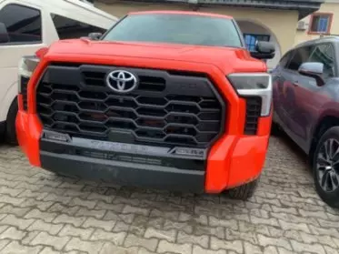 Toyota Tundra