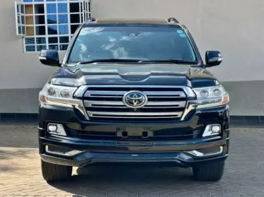 Toyota Landcruiser ZX