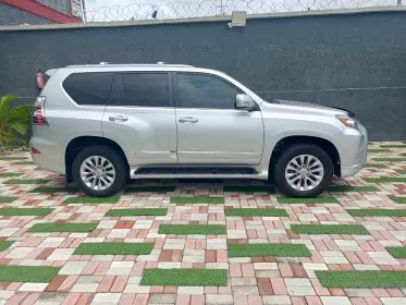 Lexus GX 460