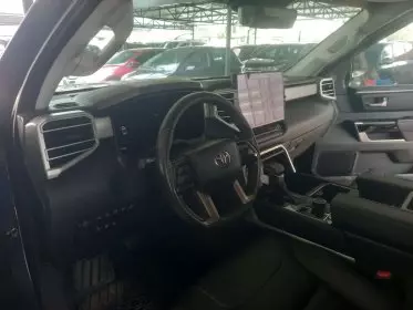Toyota Tundra