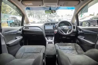 Honda Fit shuttle hybrid