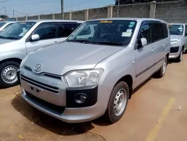 Toyota Succeed 
