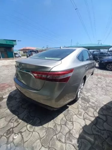 Toyota Avalon