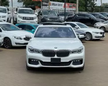 BMW 740
