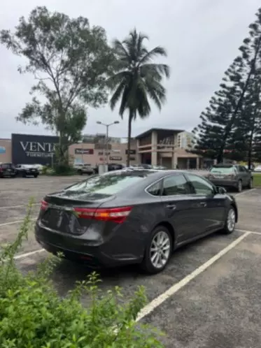 Toyota Avalon