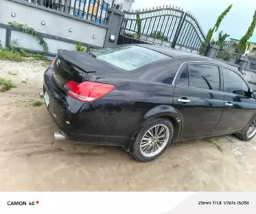 Toyota Avalon