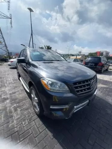 Mercedes-Benz ML 550