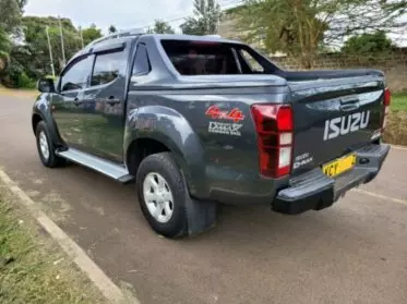 Isuzu D-Max