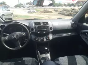Toyota RAV 4