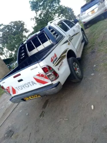 Toyota Hilux