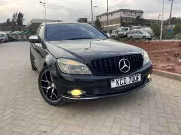 Mercedes-Benz C 200