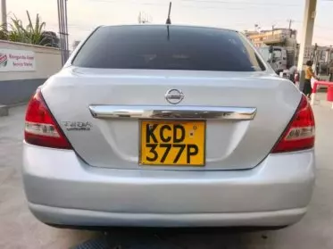 Nissan Tiida