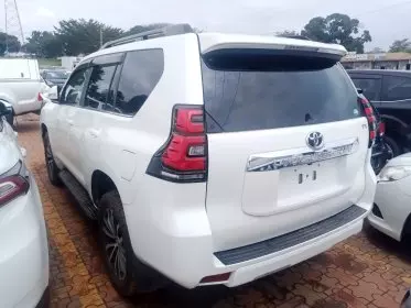Toyota Landcruiser Prado