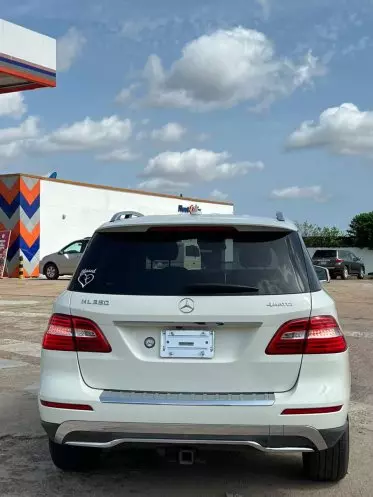 Mercedes-Benz ML 350