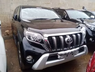 Toyota Landcruiser Prado