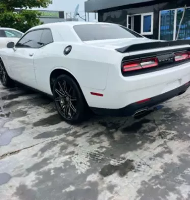 Dodge Challenger
